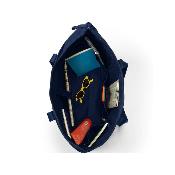 Lands' End Large Classic Quilted Tote Bag-Navy/White - Picture 2 of 5